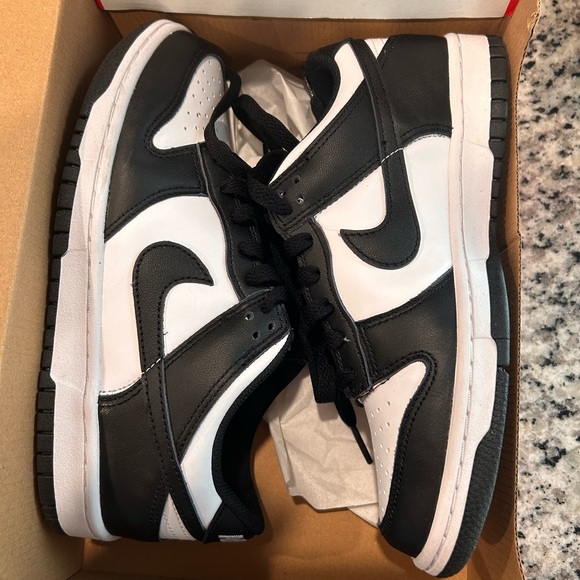 Panda Dunks - Picture 5 of 5